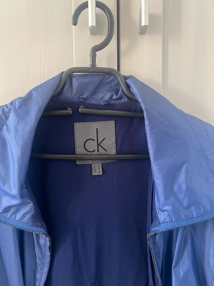 Jacke Sport Calvin Klein 38 M in Leipzig