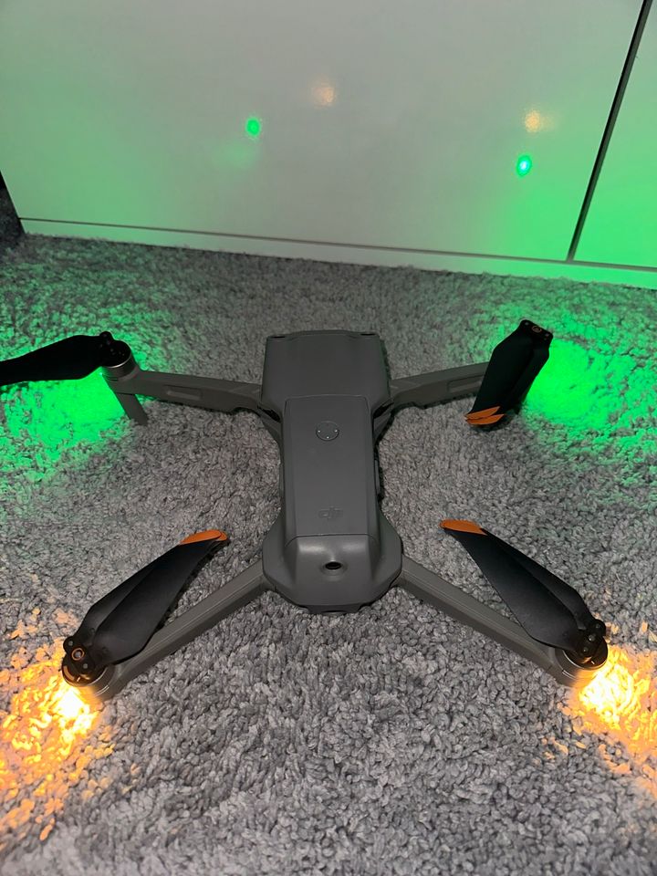 DJI Mavic Air 2s Drohne Fly More Combo RC Controller in Frankfurt am Main