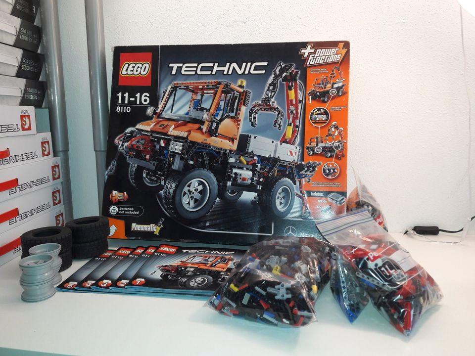 Lego Technic Mercedes-Benz Unimog U 400 Nr. 8110 aus 2011 in München