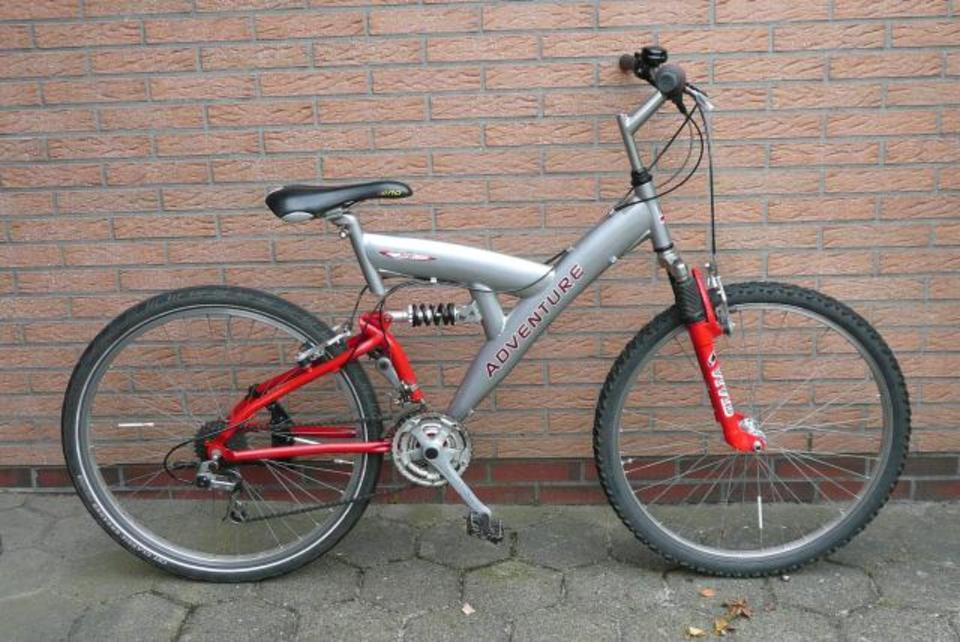 26 Zoll Mountainbike, voll gefedert; Rh 47,5 cm (etwa 18,5 Zoll) in Westerstede