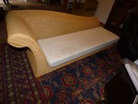 gebrauchtes Rattan Sofa, Recamiere, 2,25 m lang, mit Polster Hessen - Groß-Umstadt Vorschau