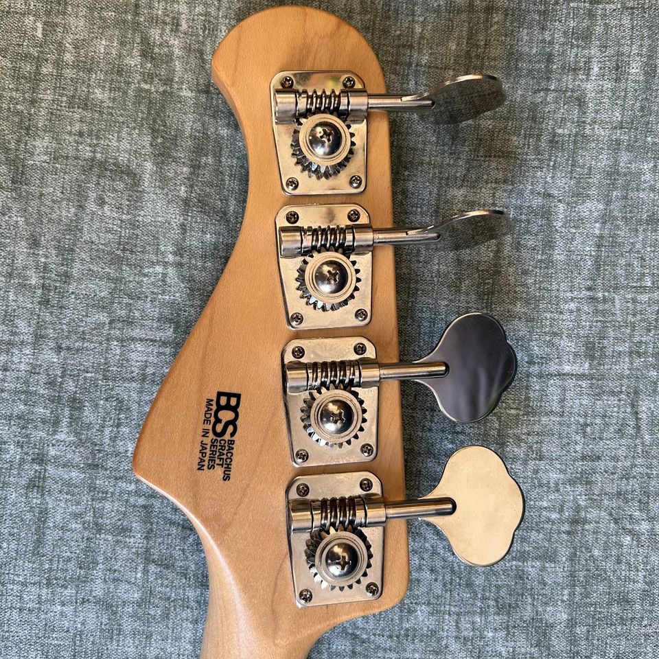 Bacchus Craft WL-JB Ash 2014 Made in Japan bass in Berlin