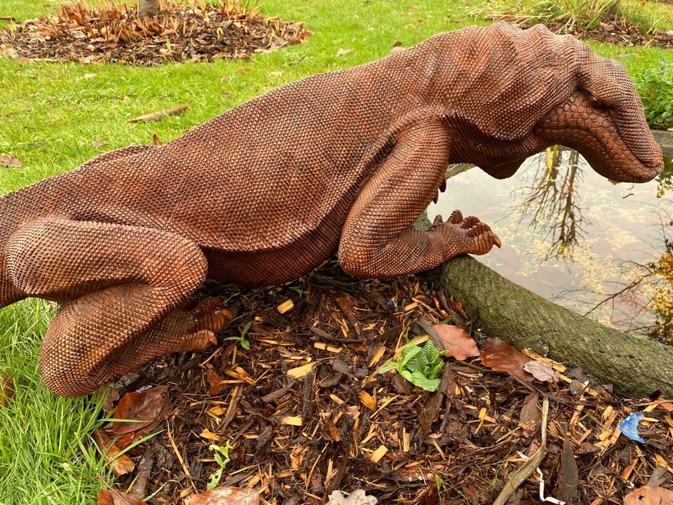 Waran 180cm Holzwaran Leguan Reptilien Holz geschnitzt in Essen