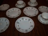 Royal Albert Crown China -- Kaffeegeschirr -- 100 Jahre alt Hannover - Mitte Vorschau