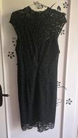 Spitzenkleid Comma Etui Gr. 40 Spitze Cocktailkleid Niedersachsen - Lilienthal Vorschau