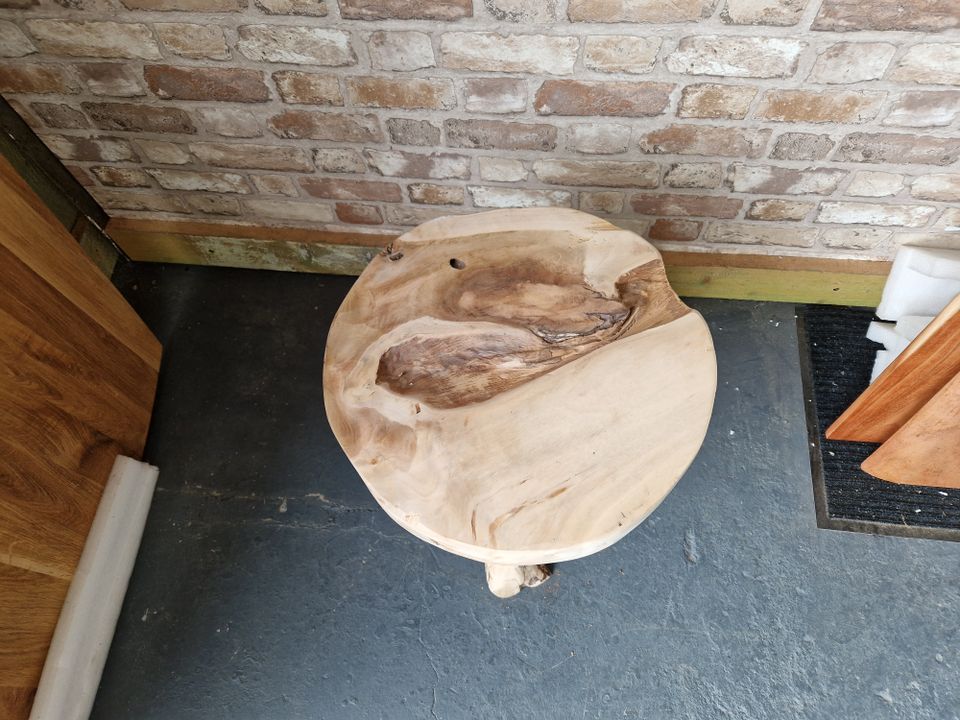 Hocker Baumstamm Teak Holz Wurzel Beistelltisch Unikat Tisch 5 in Bad Schwartau