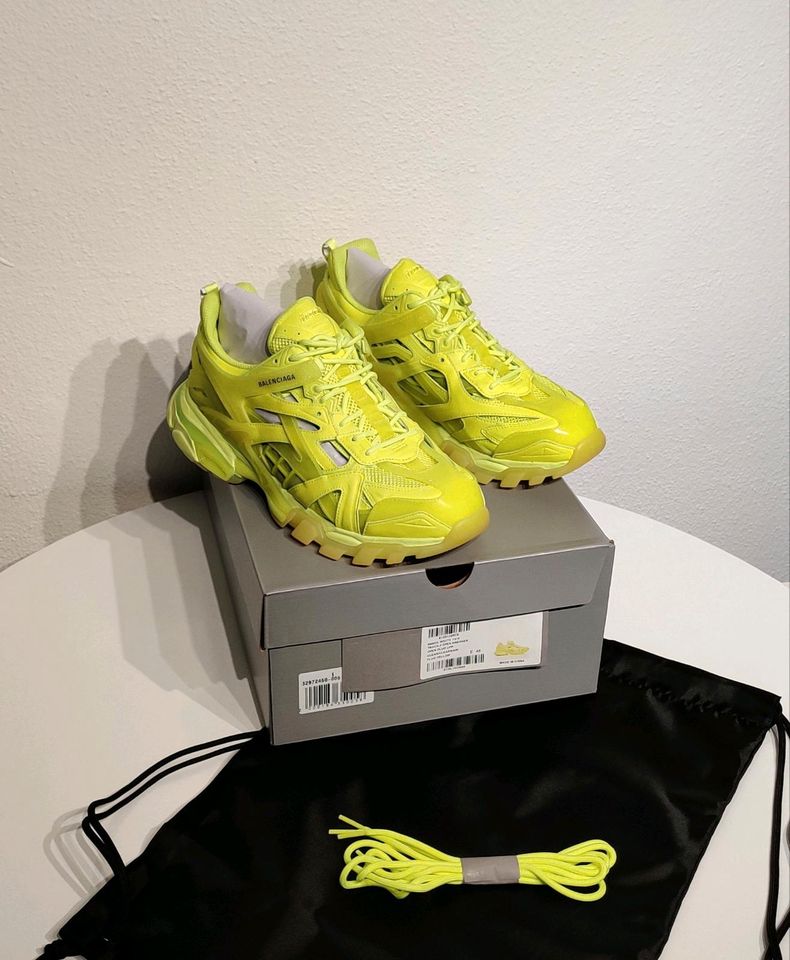 Balenciaga Track 2 Open Sneaker 43/44/45/46/47 Herrenschuhe Gelb in München