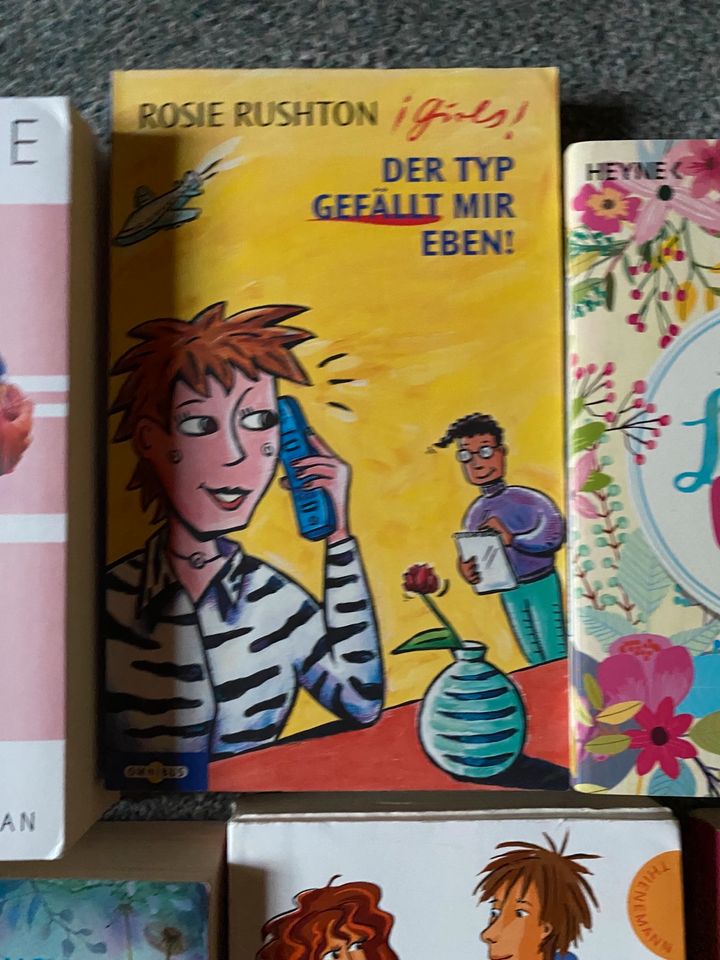 Verschiedene Jugendbücher in Berghülen