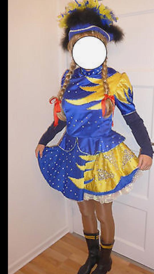 Gardekostüm Tanzuniform für Tanzmariechen incl Feder Hut in Eichenzell