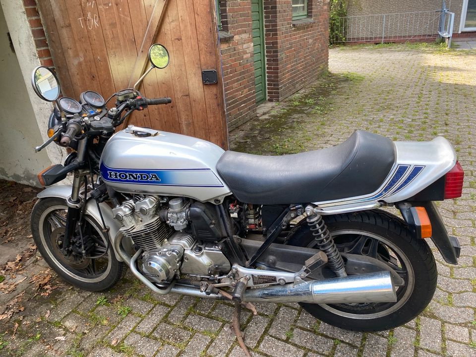 Honda CB 900 F in Bad Zwischenahn