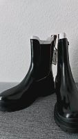 Zara NEU 40 Boots Stiefel Stiefeletten Echtes Leder schwarz NEU m Frankfurt am Main - Nordend Vorschau