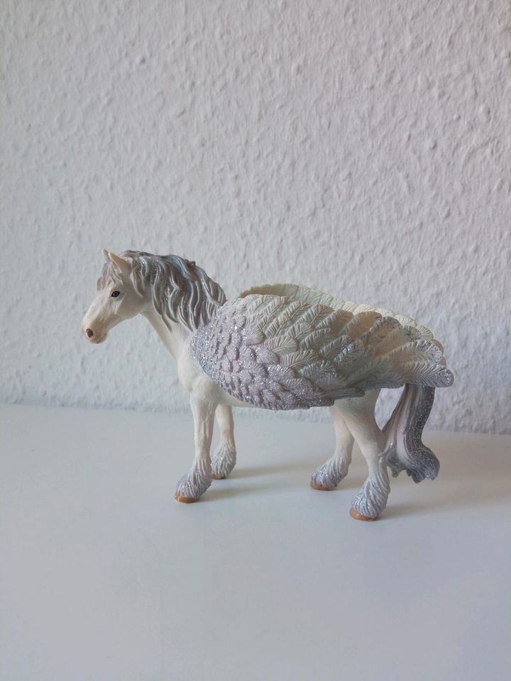 Schleich Bayala Pegasus mit Fohlen in Freiberg