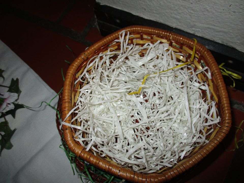 6 kleine Osterkörbchen  13-20 cm + Ostergras in Kipfenberg