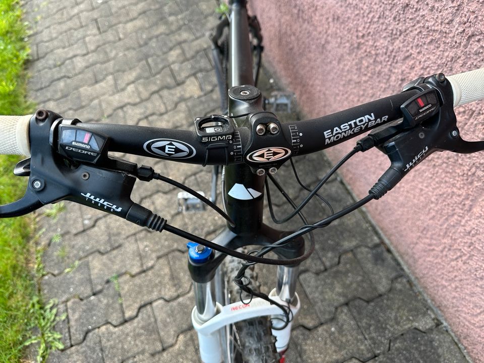 Fahrrad Canyon Yellowstone F6 M, schwarz, 26 Zoll in Neuhausen