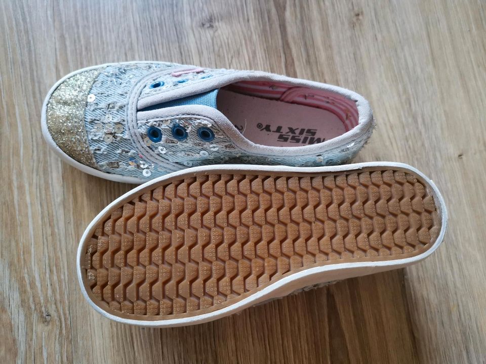 Sneaker Stoffschuhe Gr 26 Glitzer Pailletten miss sixty in Rostock