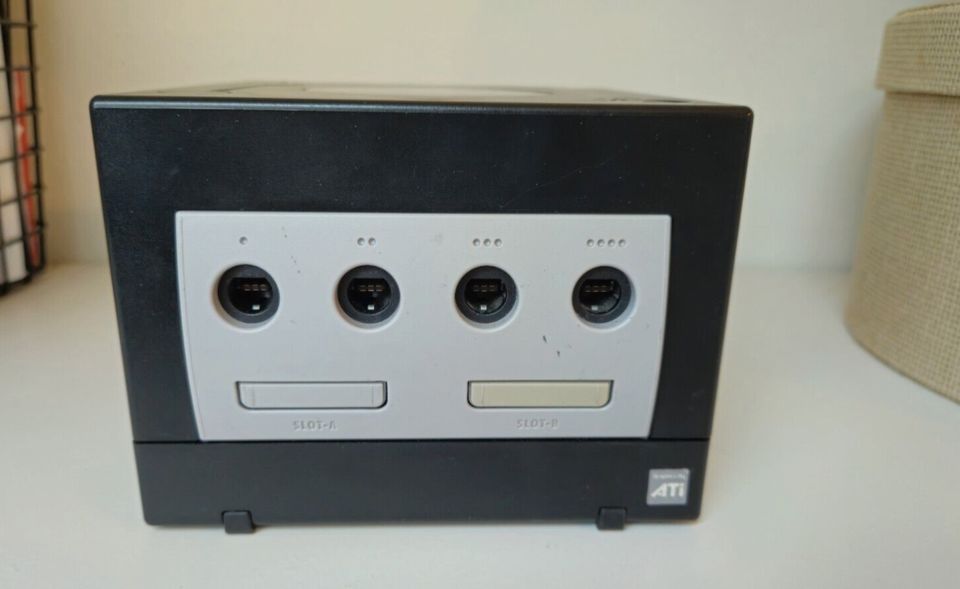 Nintendo Gamecube mit Picoboot und SD2SP Adapter Jailbreak in Bielefeld