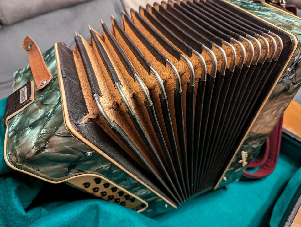 Handharmonika in Zwenkau