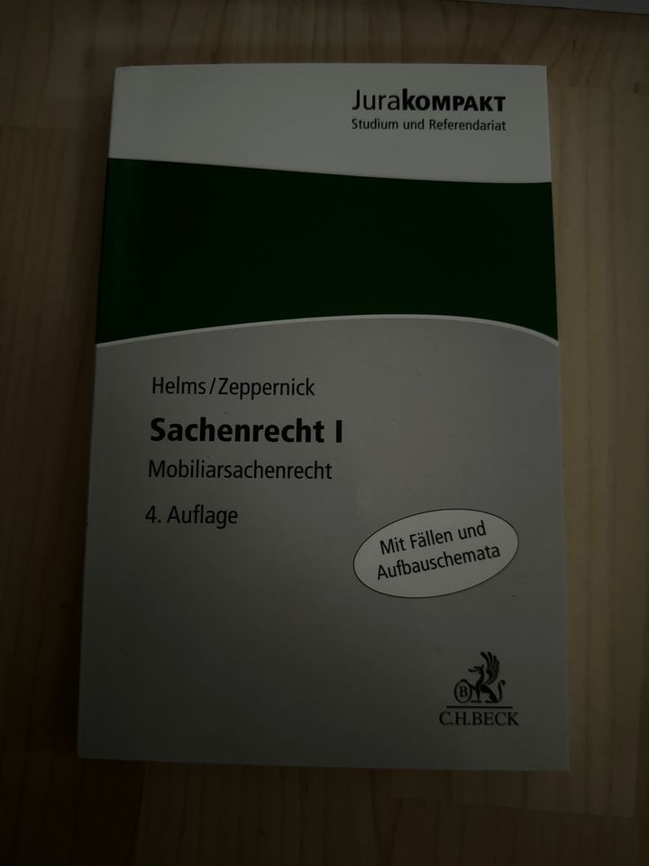 Lehrbücher und Fallbücher Rechtspflege/Jura in Graben-Neudorf