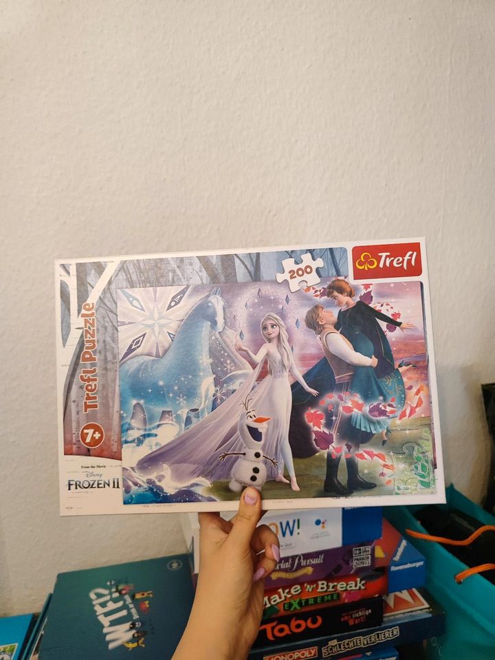 Disney frozen Die Eiskönigin Puzzle 200 Teile Kinderpuzzle in Langenhagen