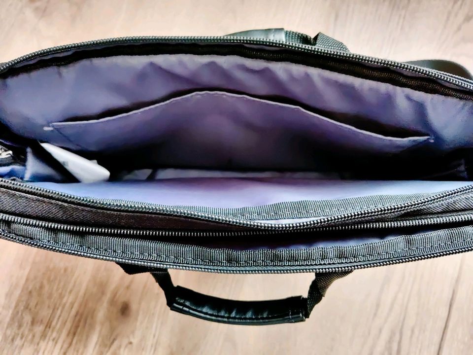 Laptop / Notebook Tasche, Umhängetasche dynabook in Wehringen