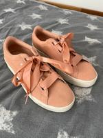 Puma Sneaker Gr.37,5 Neu Nordrhein-Westfalen - Laer Vorschau