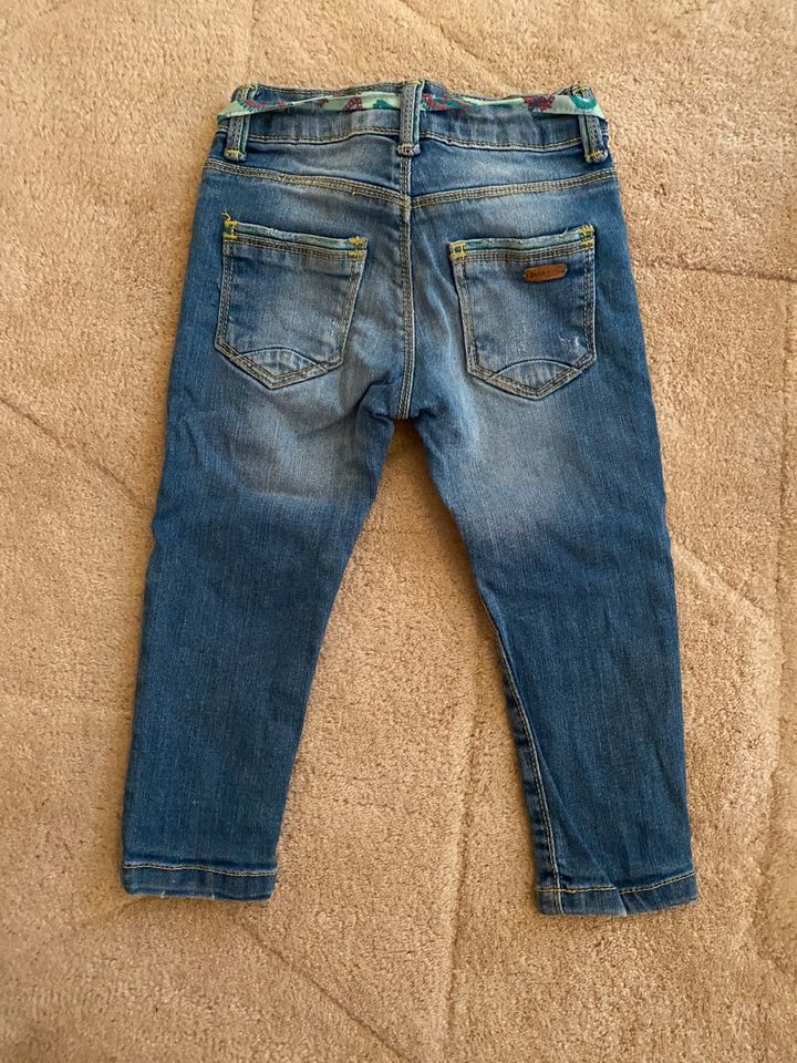 Jeans 98/ 104 Zara, Vertbaudet in Berlin