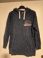 Pullover (blau/rosa) Hessen - Bruchköbel Vorschau