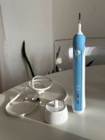 Braun Oral-B Elektrische Zahnbürste blau Münster (Westfalen) - Centrum Vorschau