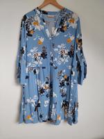 Blaues Kleid mit Blumen, langarm. neu Bayern - Feuchtwangen Vorschau