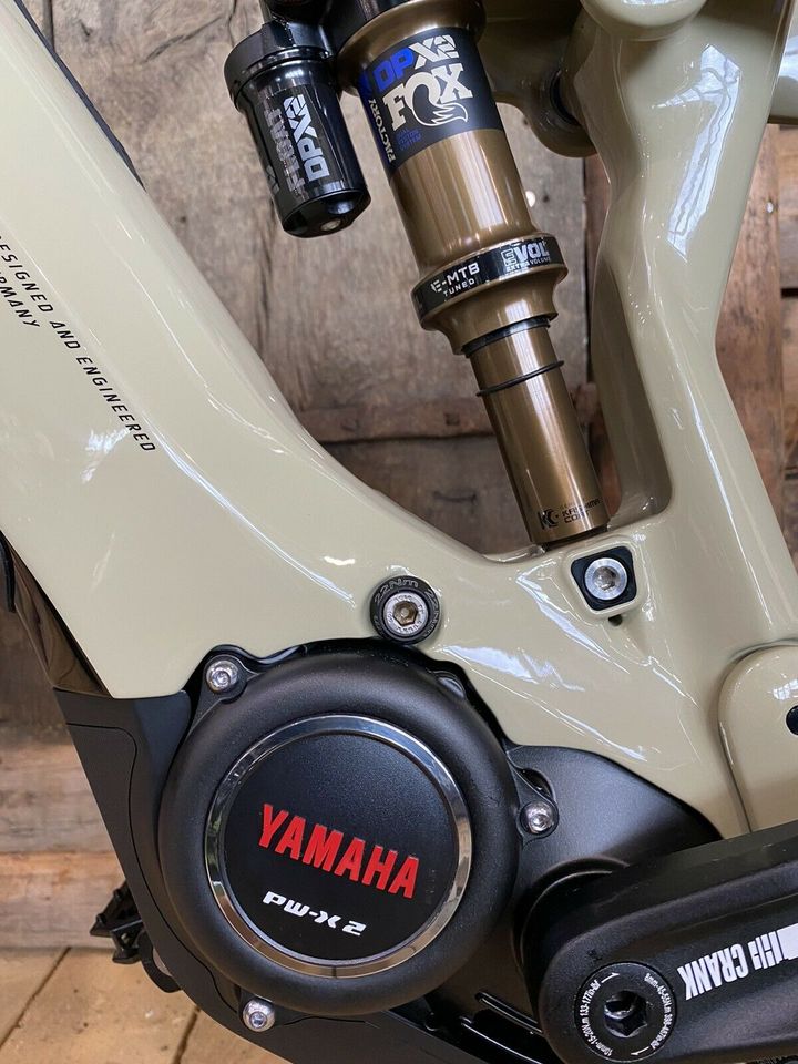 Haibike AllMtn 7 Yamaha PW-X2 600Wh Carbon eMTB E-Bike Fox Factory Shimano XT in Waldbröl