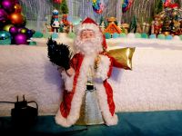 Weihnachtsmann mit farbwechselndem Licht 30x18cm groß Hessen - Raunheim Vorschau