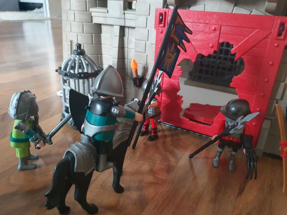 Playmobil Falkenritterburg in Hannover