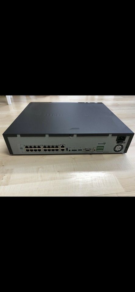 Samsung Techtwin/Hanwha Netzwerkvideorecorder SRN-1673s in Kellmünz an der Iller