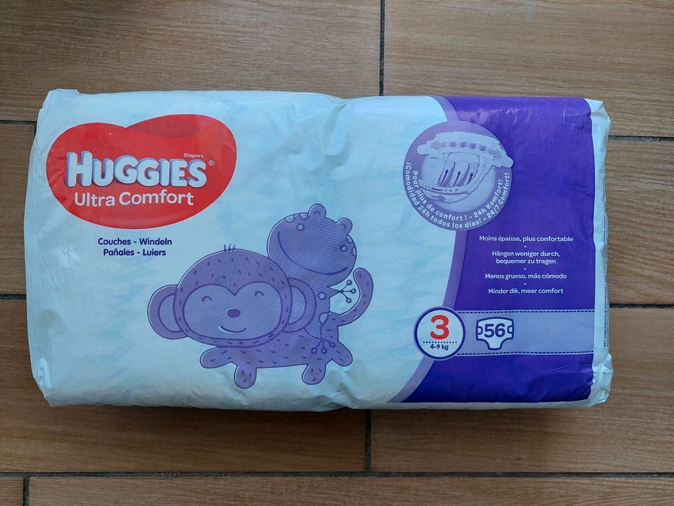 Windeln HUGGIES 3  OVP! in Remscheid