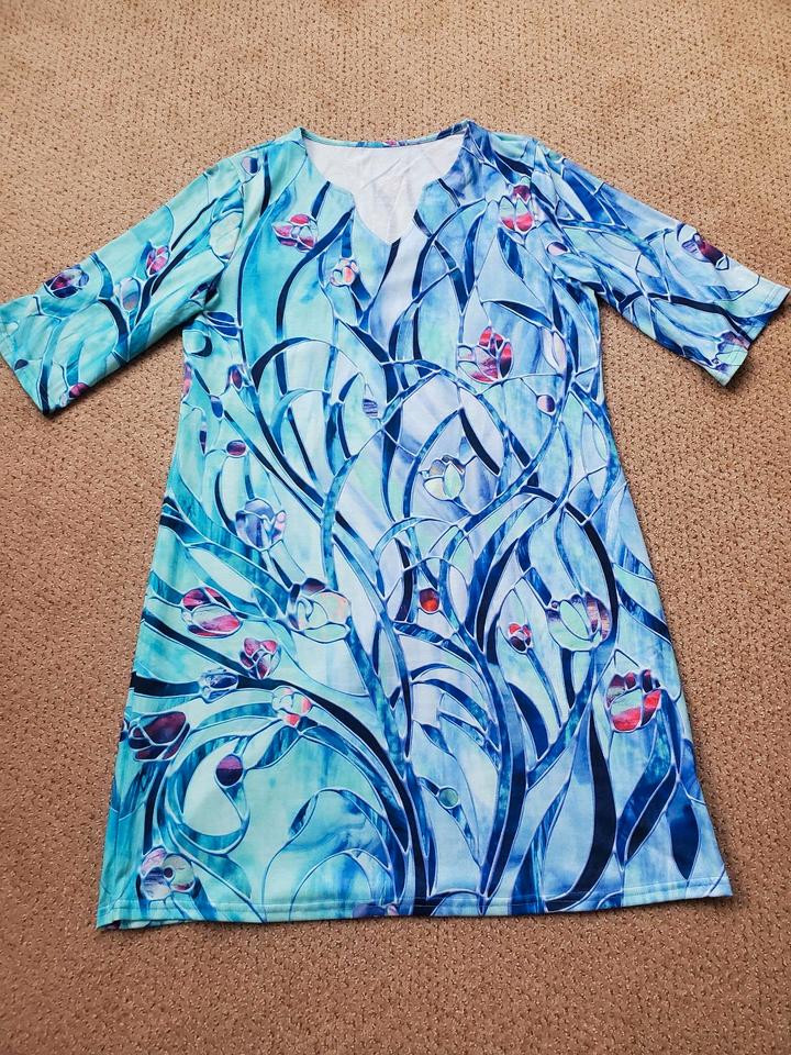 schönes nagelneues Kleid Frühjahr, Sommer Gr.40 in Königs Wusterhausen
