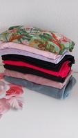 9 Teile Damen Bekleidungspaket NEU Größe L/40 Oberteile Nordvorpommern - Landkreis - Ribnitz-Damgarten Vorschau