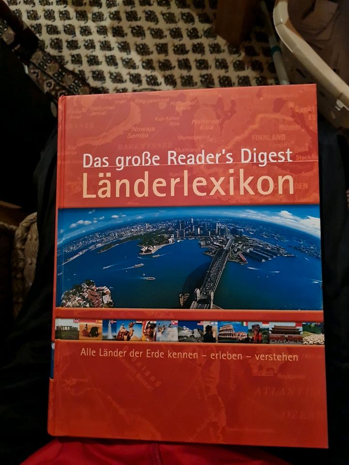 Das große Reader's Digest Länderlexikon in Nassau