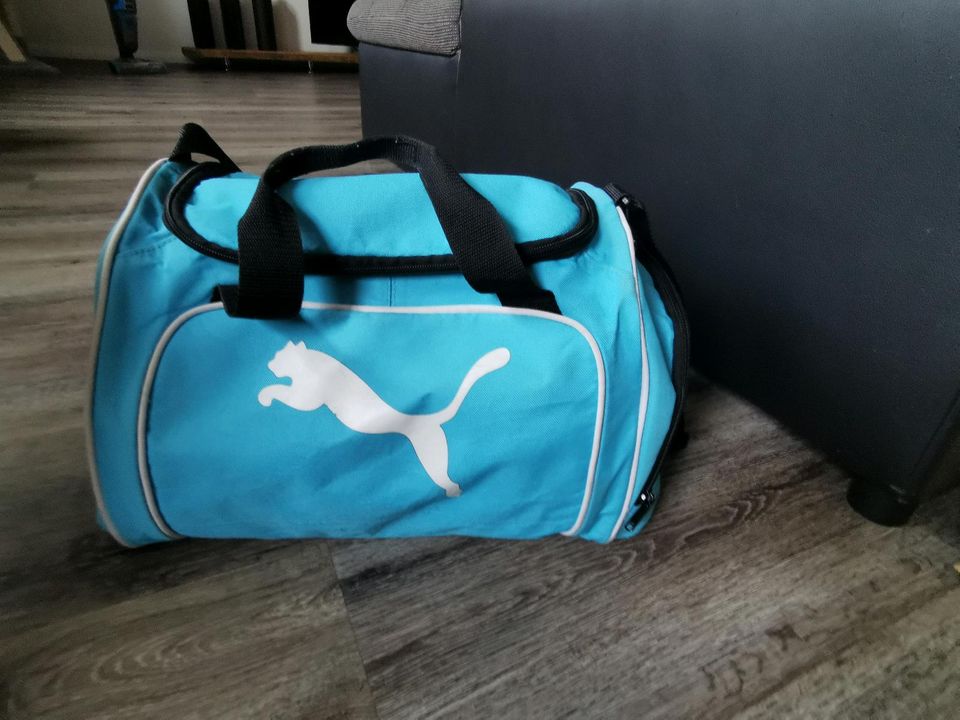 Puma Sporttasche Tasche in Aurich