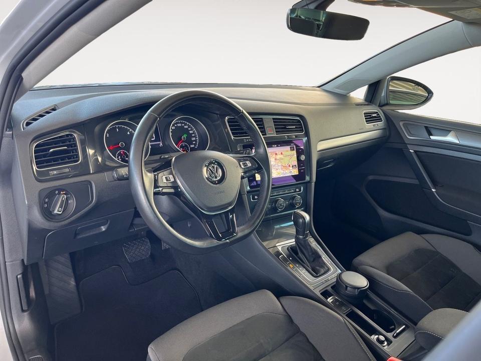 Volkswagen Golf VII Variant 1.6 TDIComfortline NAVI*CARPLAY in Dormagen