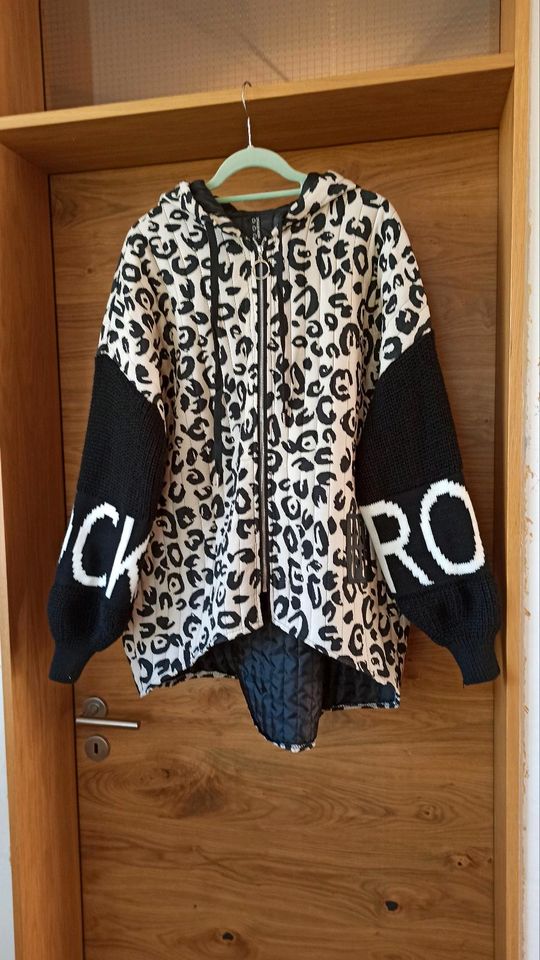 Jacke Oversize Leoprint Lagenlook M L Übergangsjacke in Korbußen