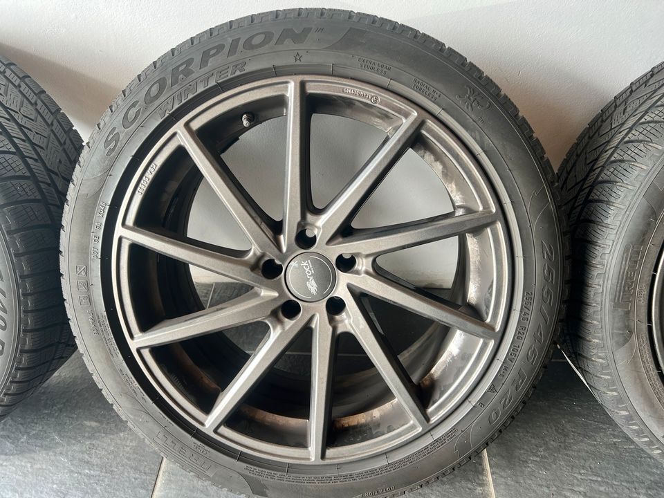 Alufelgen Brock Winterreifen BMW X Pirelli 285/40 255/45 R20 Zoll in Helvesiek