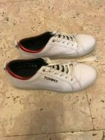 Tommy Hilfiger Sneaker, Gr. 39 Bayern - Forchheim Vorschau