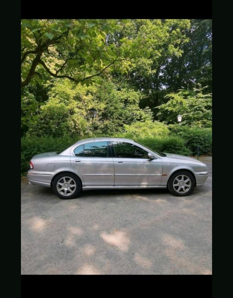 Jaguar X-Type mit Autogas in Hamburg