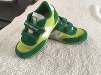 New Balance Kinderschuh Gr. 25 7 1/2 Turnschuhe Sachsen - Trebsen Vorschau