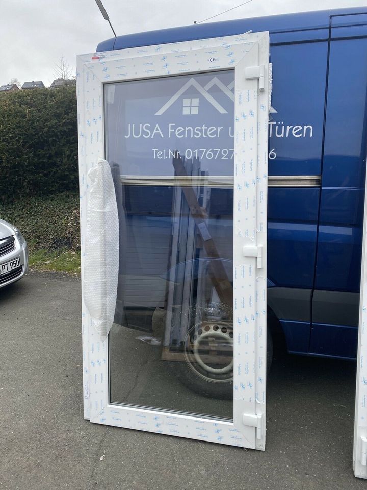 Fensterbau , Kunststoff Fenster mit Rollladen in Mudersbach