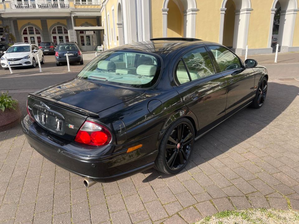 Jaguar S-Type 4.2 V8 R Kompressor 396PS/Leder/H&R in Bad Ems