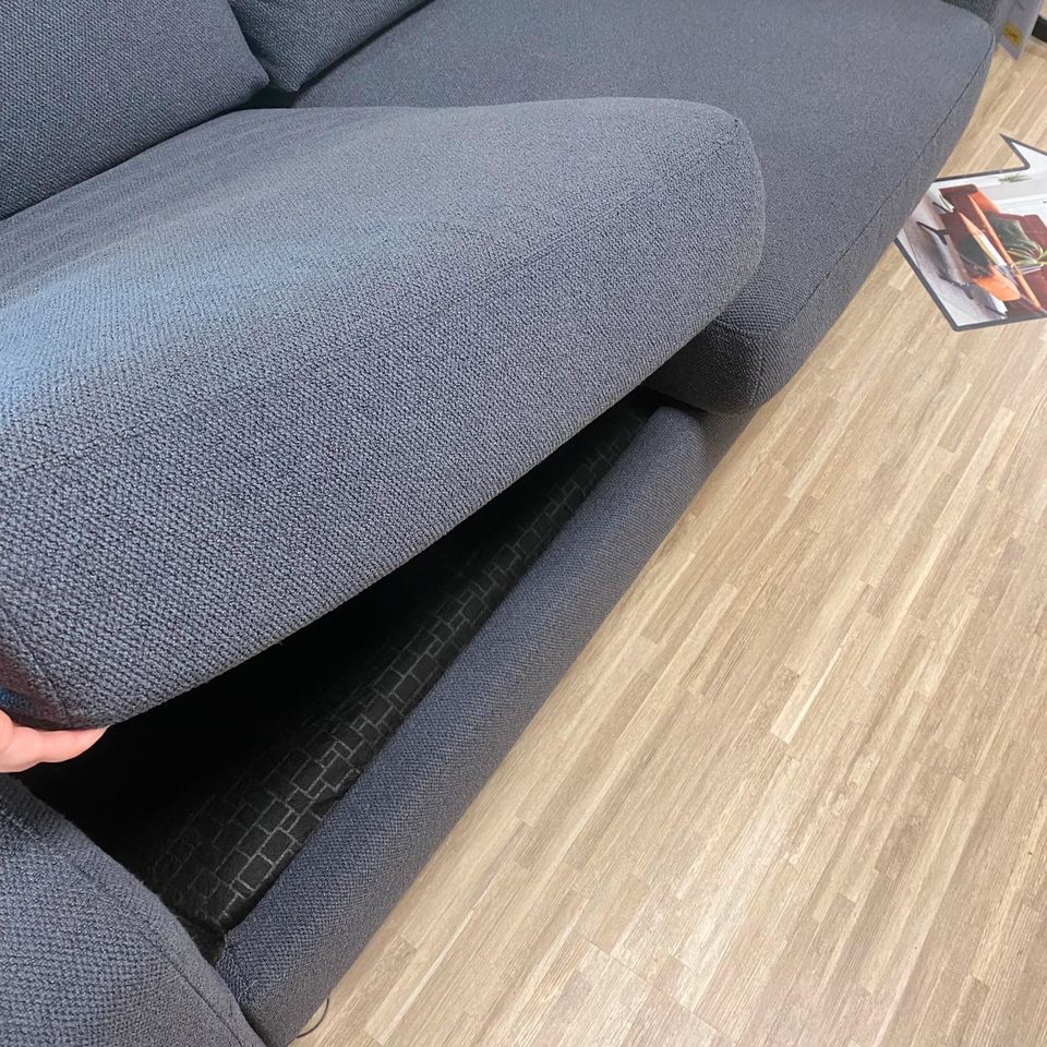 Stressless Sofa Emma E200 Faron Dark Grey spitze Rückenkissen in Kaiserslautern