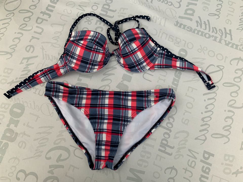 Neu Bikini Venice Beach 34 in Lügde