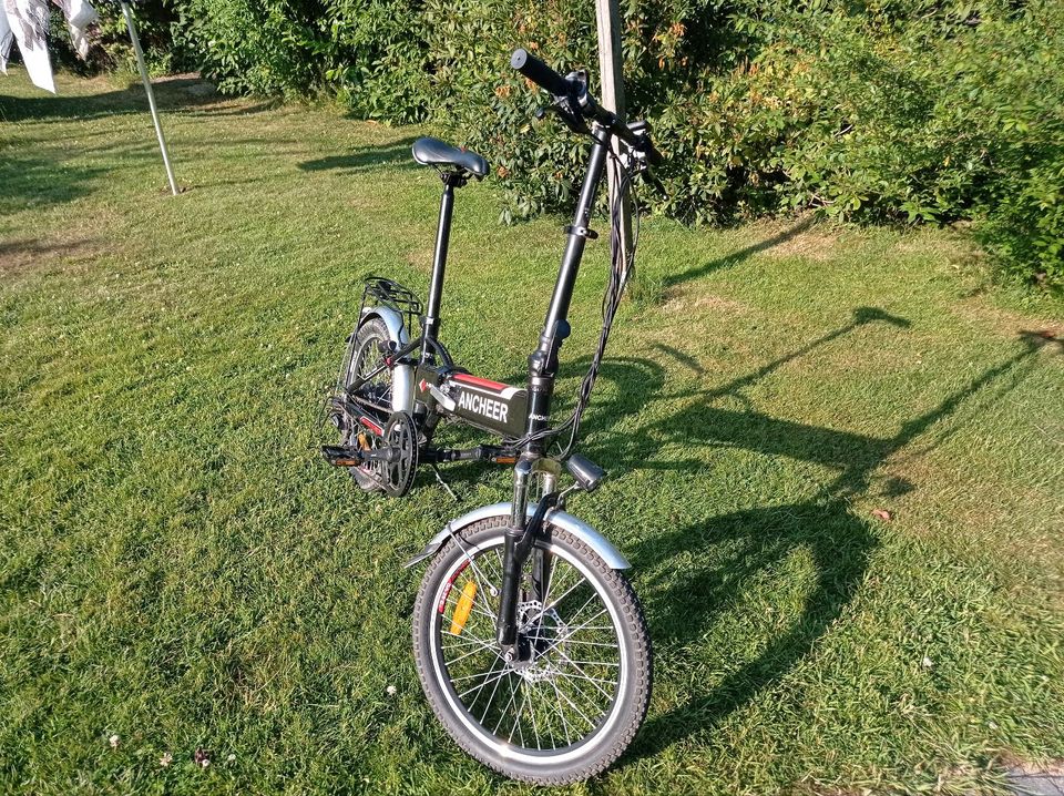 Ancheer E-Bike Falt-/Klapp-Rad 20 Zoll, disc, Versand möglich in Tröndel