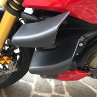 Ducati V4 Streetfighter Carbon Winglets Nordrhein-Westfalen - Mettmann Vorschau